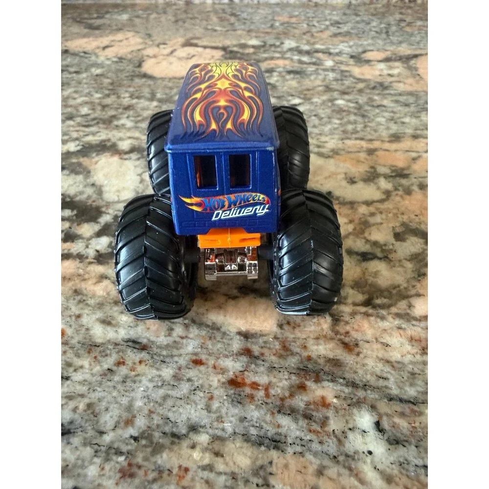 Hot Wheels Special Delivery Monster Truck Great Condition